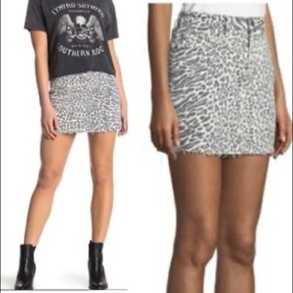 Current/Elliott Cheetah Denim Raw-hem Mini Skirt - Picture 3 of 5